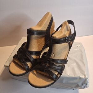 New Clarks Emely 2 Black Heels Strappy Sandals. Size 11